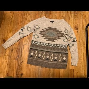 American Eagle Sweater